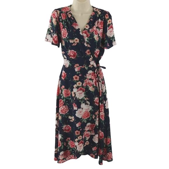 Rabbit Rabbit Rabbit floral wrap dress - Picture 4 of 8